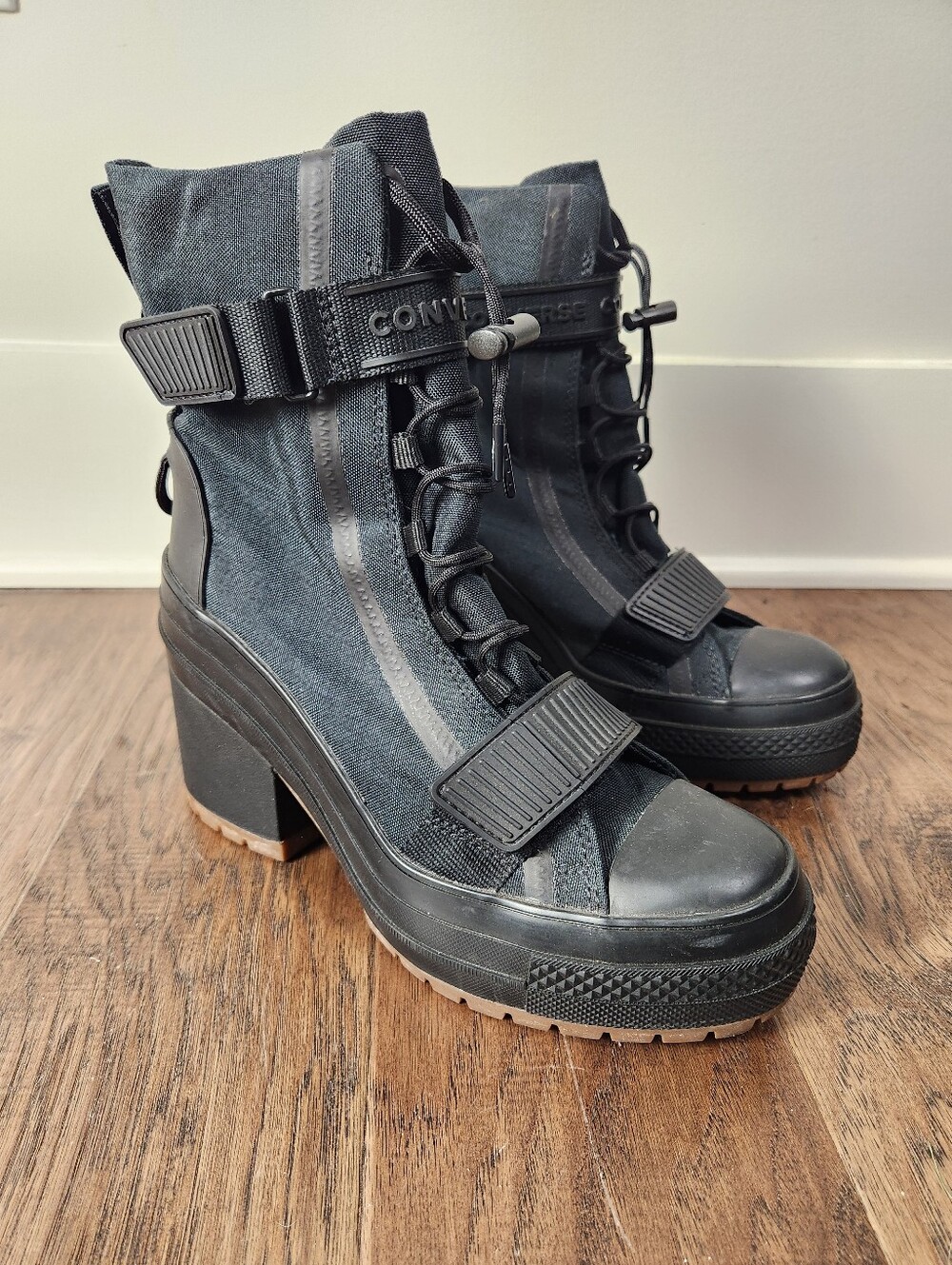 Converse Chuck Taylor All Star GR82 Black Platform Lace-Up Boot